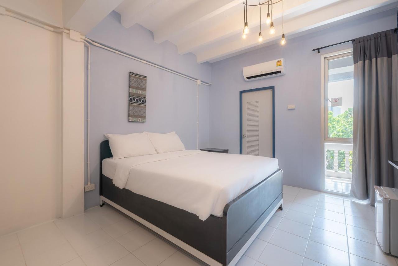 Bedgasm Hotel X Cafe Nimman Chiang Mai Exterior photo