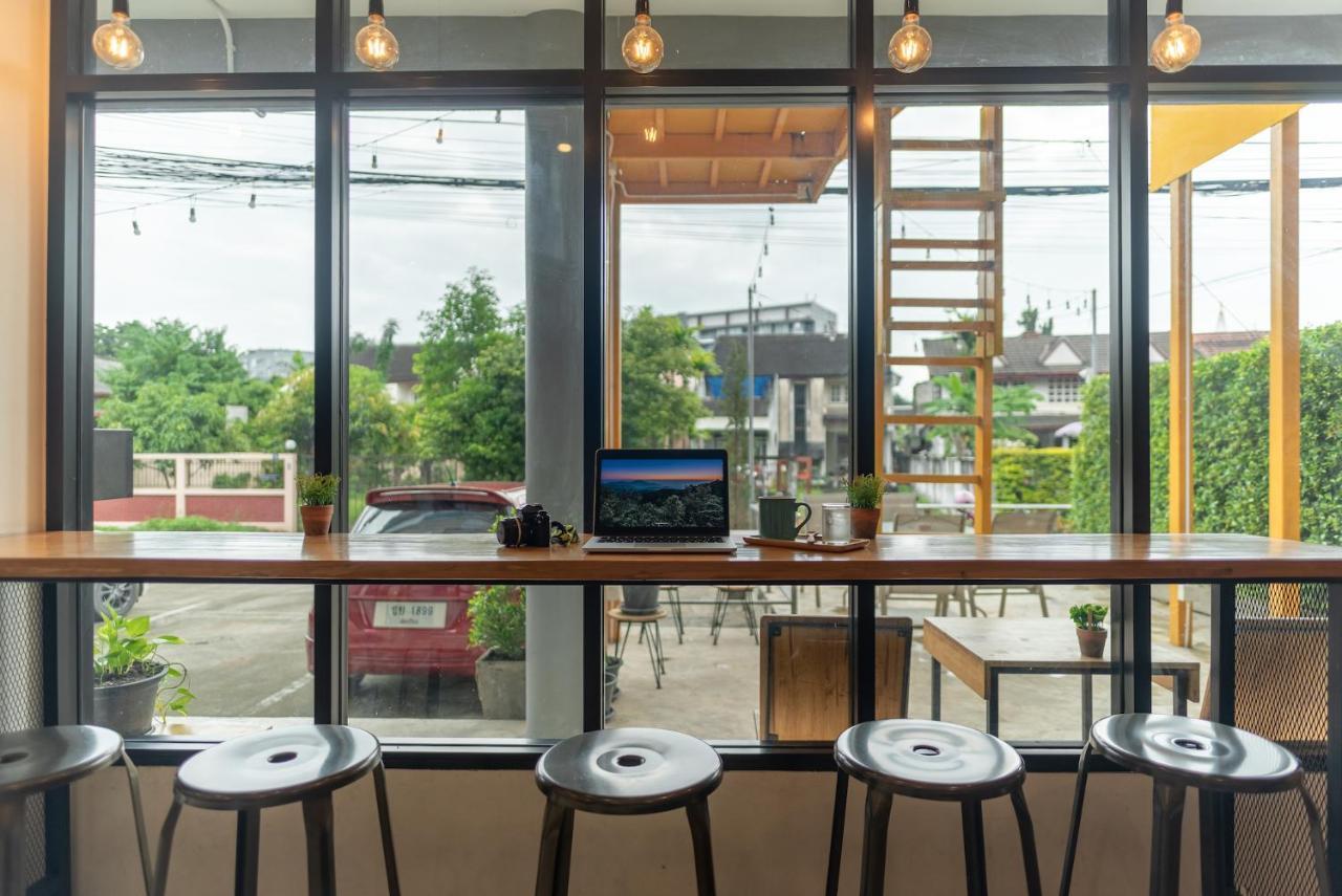 Bedgasm Hotel X Cafe Nimman Chiang Mai Exterior photo