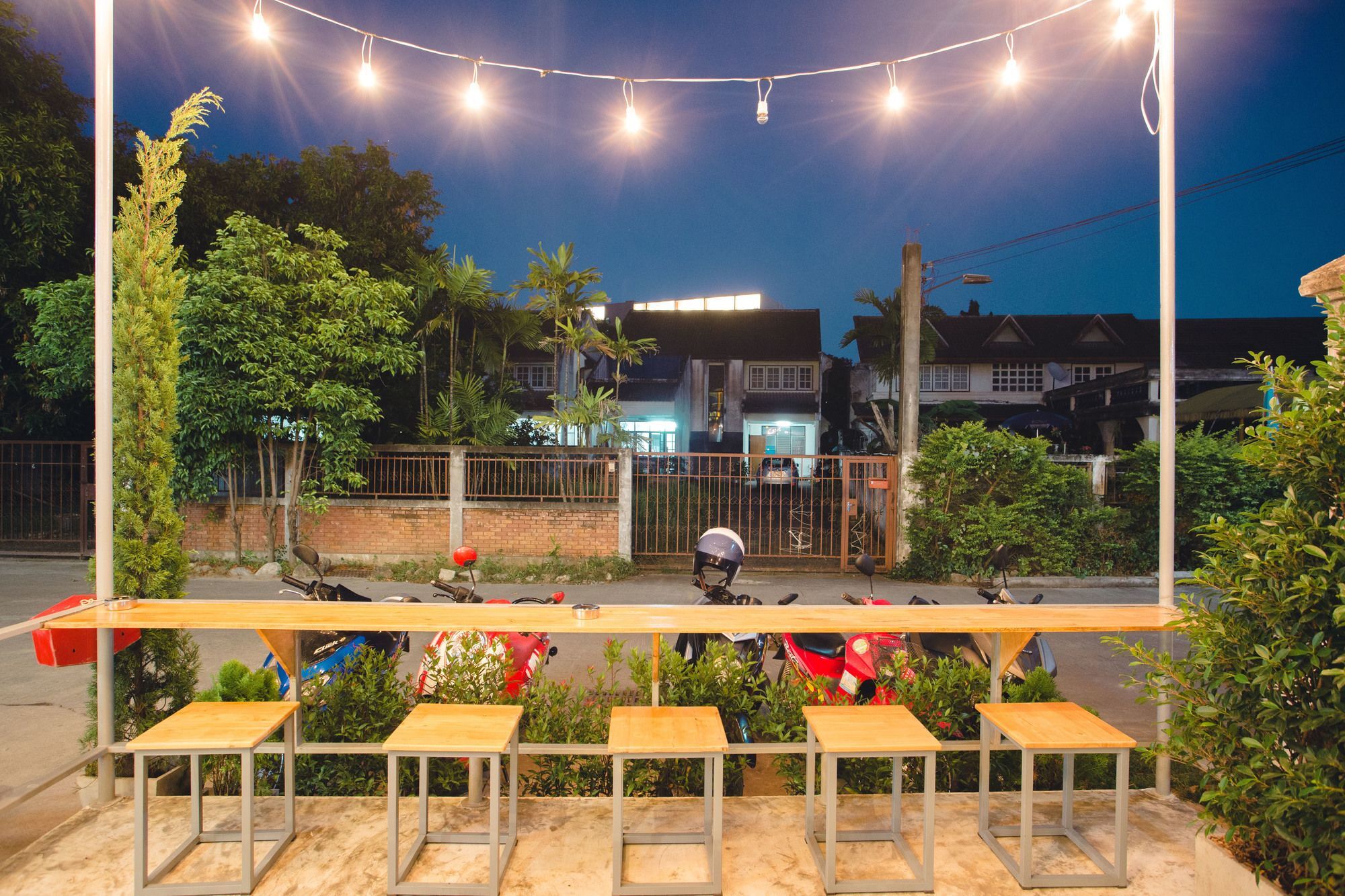 Bedgasm Hotel X Cafe Nimman Chiang Mai Exterior photo